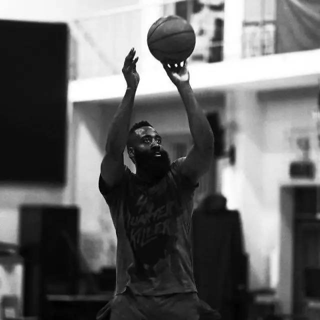 NBA球星利拉德确认患深静脉血栓，无限期退出赛季